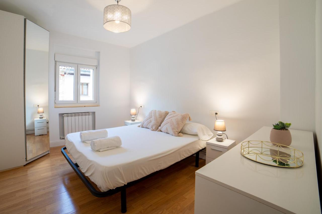 Charming Sweet Rio Deba Apartment By Cisan Rentals San Sebastian Exterior photo